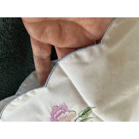 Embroidered Standard Pillowcase Set 2 Fieldcrest Fine Combed Percale New OS - Picture 11 of 11